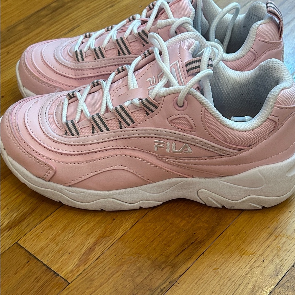 Fila Light Pink Sneakers